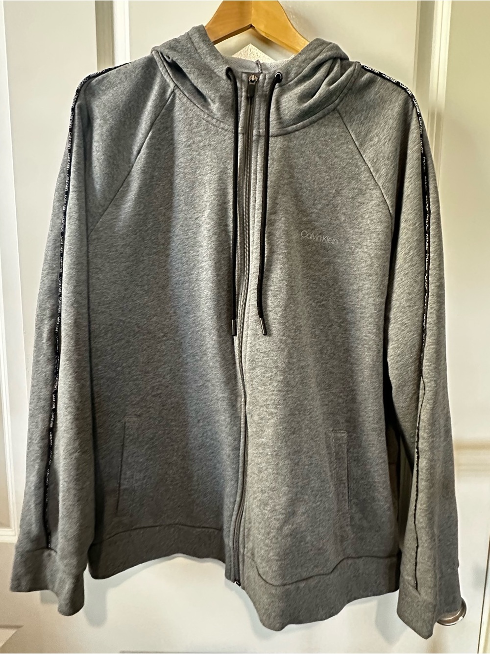 Calvin Klein Men's Heather Gray Full-Zip Hooded Sweater